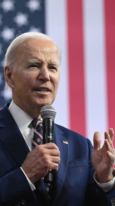 Pemerintahan Biden Berencana Percepat Bantuan Militer ke Ukraina