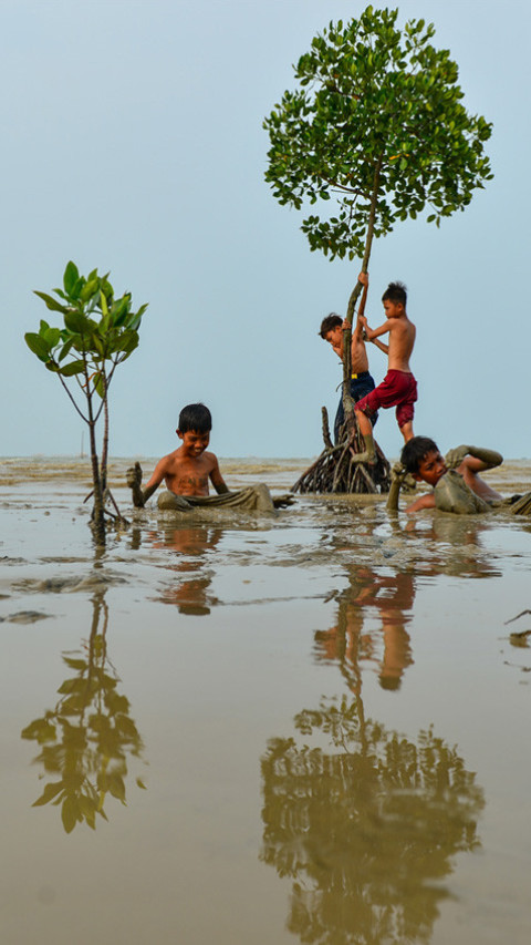 Wisata Pantai Pasir Putih tidak terawat