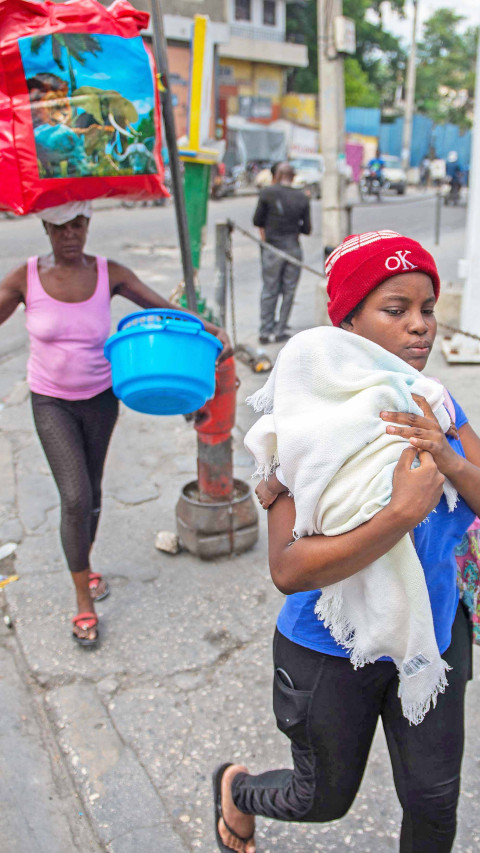 Gelombang Kepanikan Landa Port-au-Prince