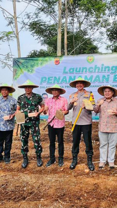 Lahan Nganggur Diubah Jadi Produktif