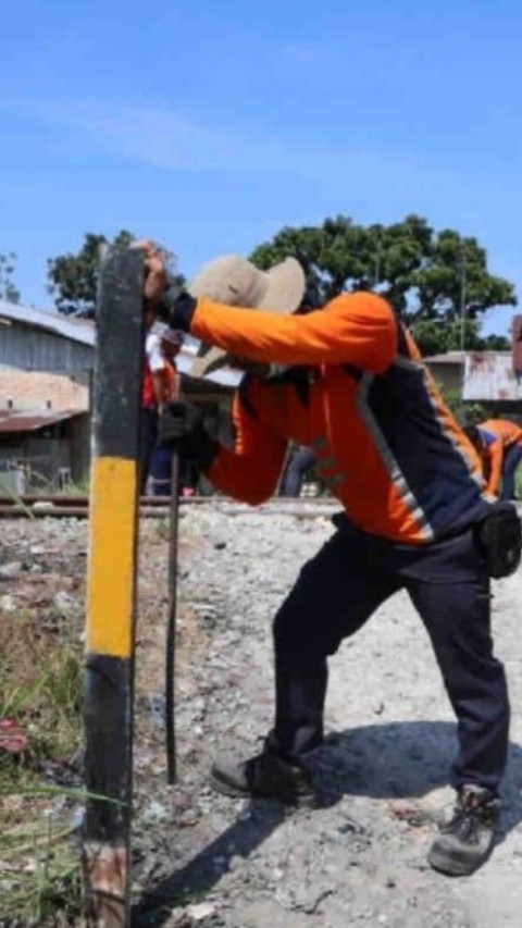 Berbahaya, KAI Imbau Masyarakat Jangan Buka Kembali Perrlintasan Liarar yang Dtutup