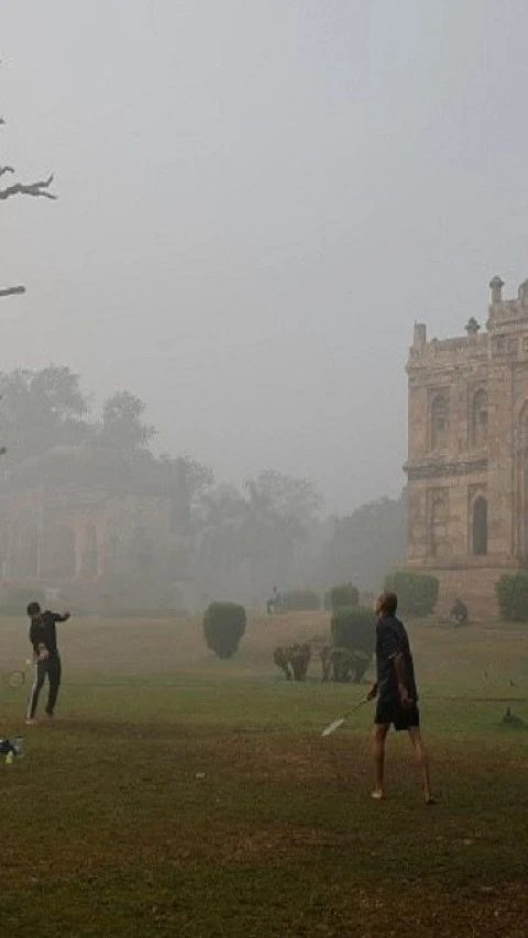 New Delhi Tutup Sekolah karena Polusi Asap 