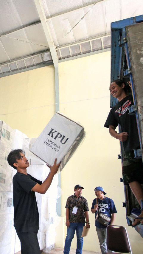 Pendistribusian Logistik Pilkada Banten