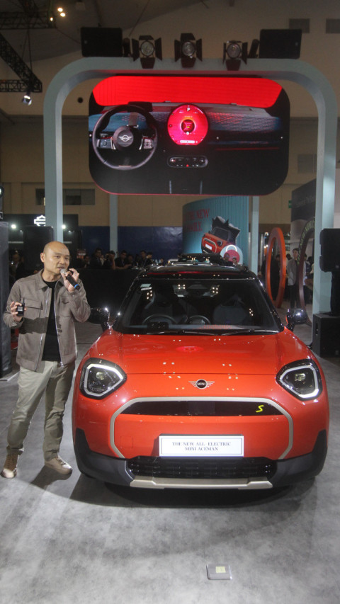 Peluncuran Mobil Baru BMW dan MINI di Pameran Otomotif Gaikindo Jakarta Auto Week (GJAW) 2024