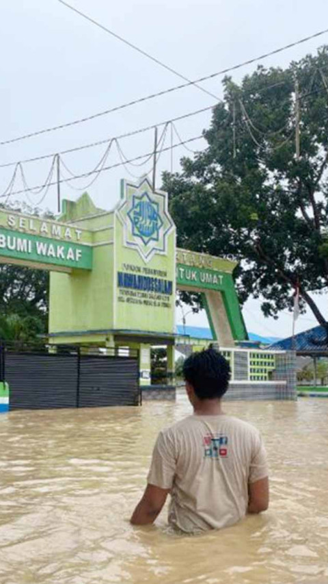  Banjir Rendam Wilayah di Medan dan Deli Serdang 