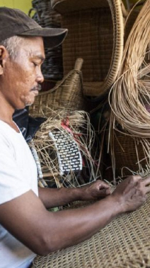 Di Tengah Kenaikan Upah Minimum, Pemerintah Diminta Beri Perhatian ke UMKM dan IKM