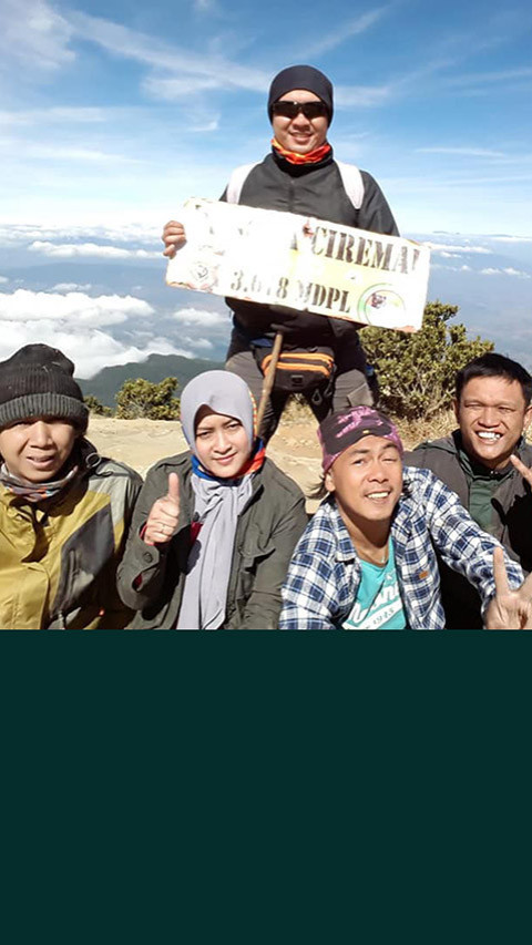 Jalur pendakian Gunung Ciremai tetap buka saat libur Natal dan Tahun Baru