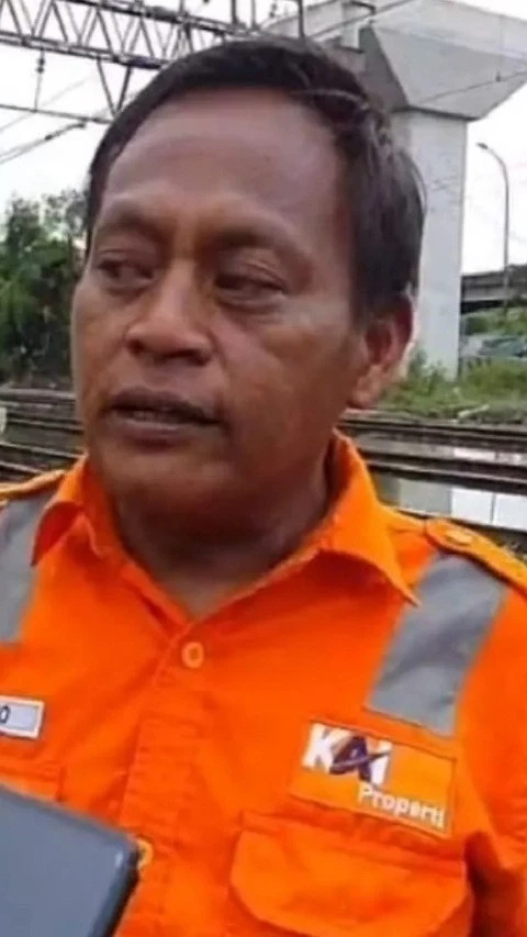 Ternyata Banjir Rob di Jakarta Utara Sempat Hambat Perjalanan KRL 