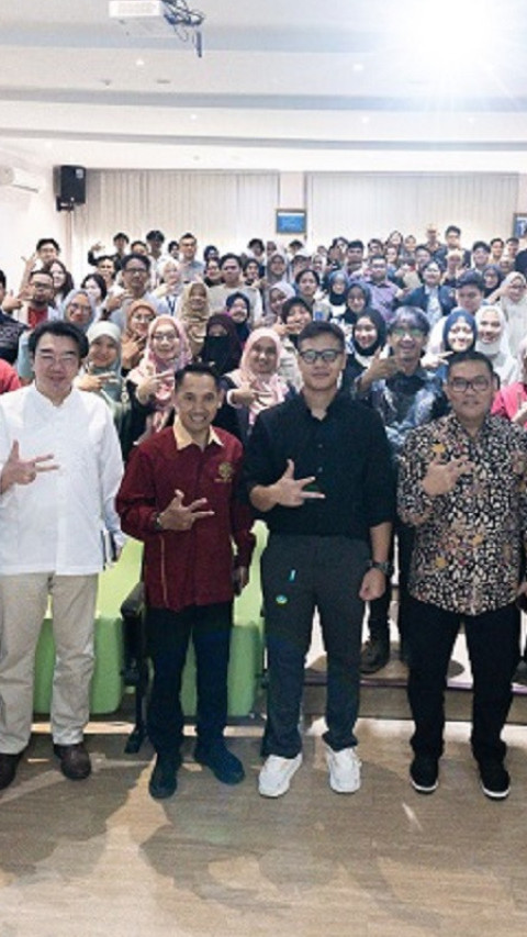 Alumni Sekolah Bisnis IPB Bekali Lulusan Baru Keterampilan