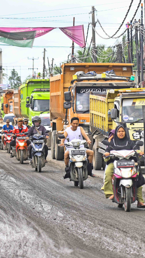 Uji Coba Operasional Truk Tambang