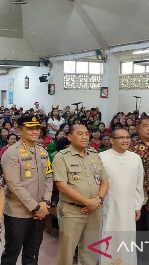 Perkuat Kerukunan, Forkopimko Sambangi Gereja yang Tengah Merayakan Natal di Tamansari