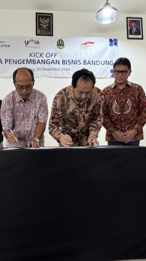 Peresmian Lembaga Pengembangan Bisnis (LPB) Bandung kolaborasi YDBA dan Dinas Perindag Jabar