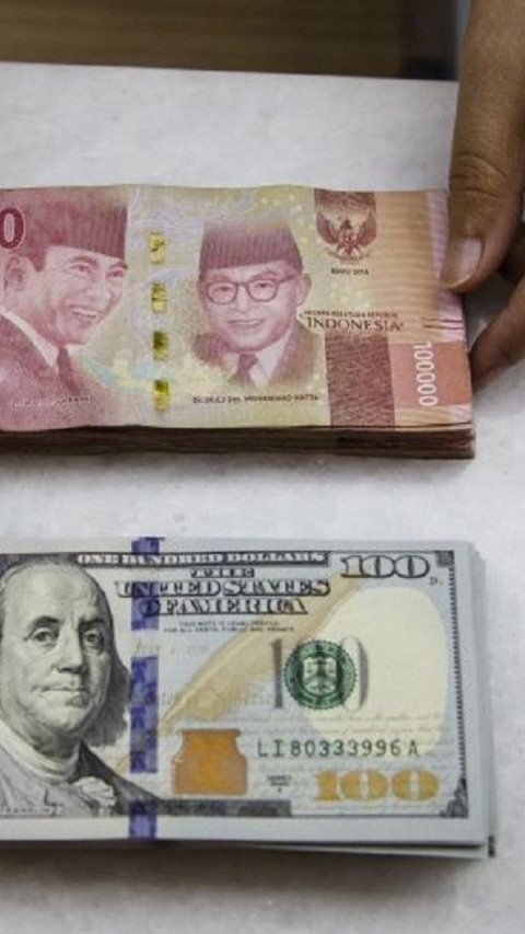 Duh, Rupiah Kembali Tertekan Jelang Akhir Pekan