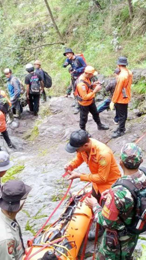 Jasad WNA Korea Pendaki Gunung Agung Ditemukan Basarnas Bali       