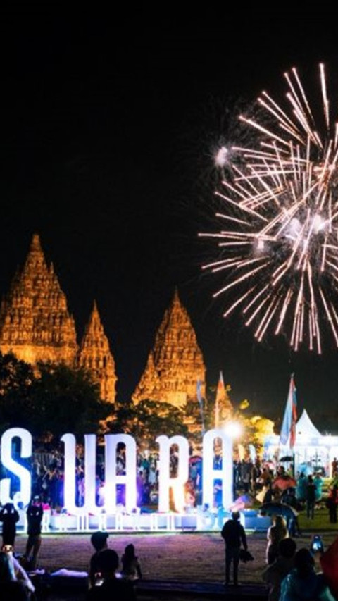 Malam Tahun Baru 2025 di Candi Prambanan Jadi TOP New Year's Eve di Dunia