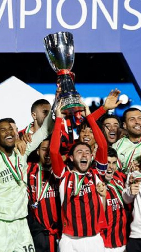 Sempat Tertinggal 2 Gol, AC Milan secara Sensasional Bangkit dan Juarai Piala Super Italia 2024