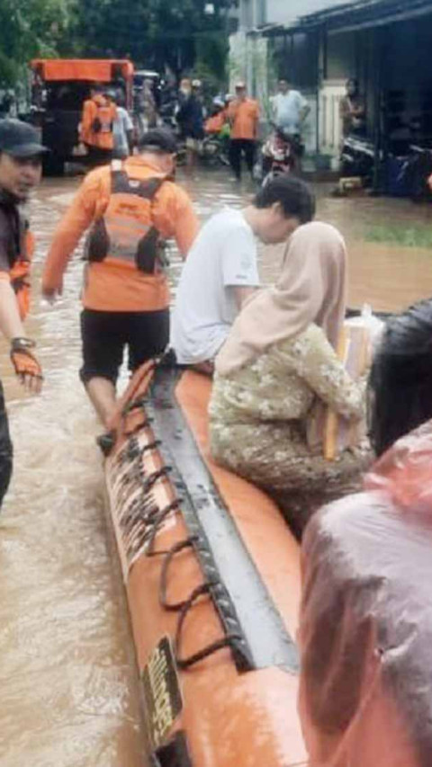 Kabupaten Serang Banjir, Ribuan Rumah Warga Terendam