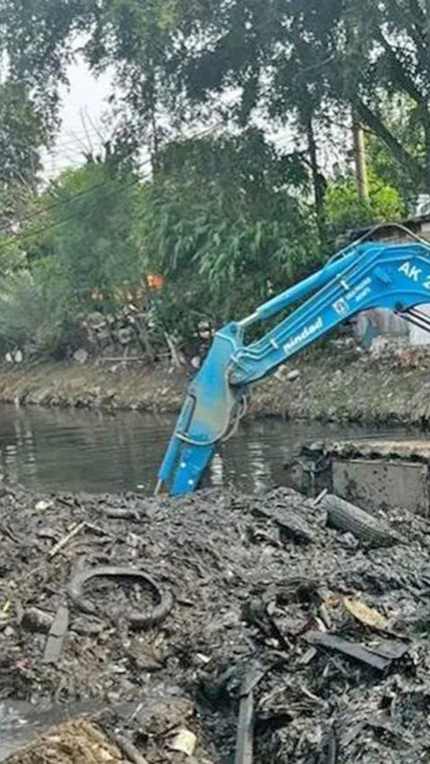 Antisipasi Banjir, Pengerukan Kali Semongol Rampung Bulan Ini