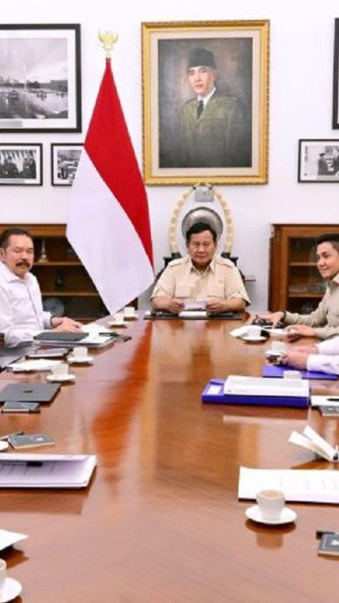 Prabowo Panggil Jaksa Agung dan Jajarannya Bahas Korupsi dan Perizinan Ilegal