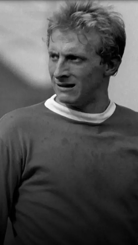 Legenda MU Denis Law Tutup Usia