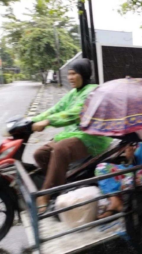 BMKG Prakirakan Sebagian Besar Daerah di Indonesia Diguyur Hujan Pada Minggu