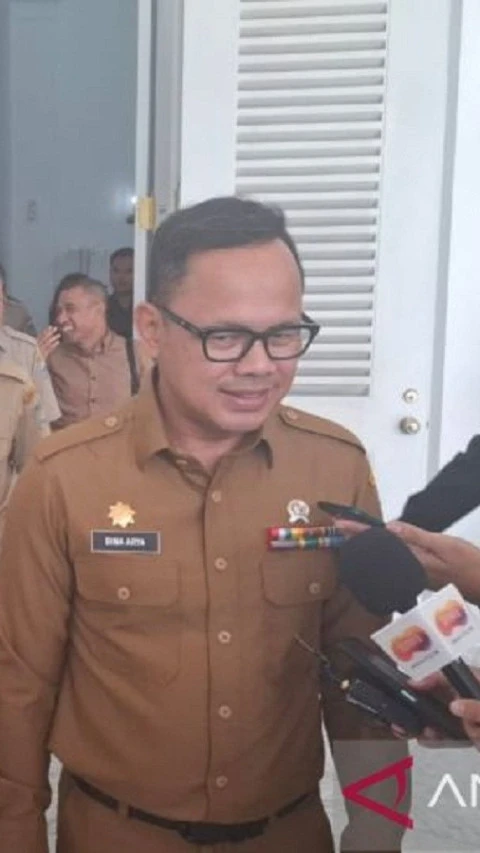 Heboh ASN DKI Boleh Poligami, Wamendagri Tegaskan Tak Ada Aturan Baru Soal Kawin dan Cerai 