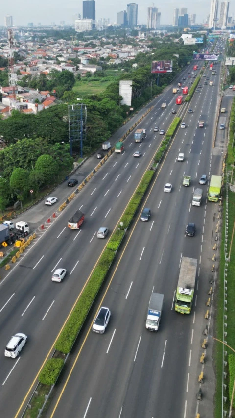 Libur Panjang Akhir Bulan, Pemerintah Atur Operasional Angkutan Barang