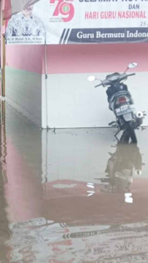 Banjir Merendam Dua Sekolah di Klaten