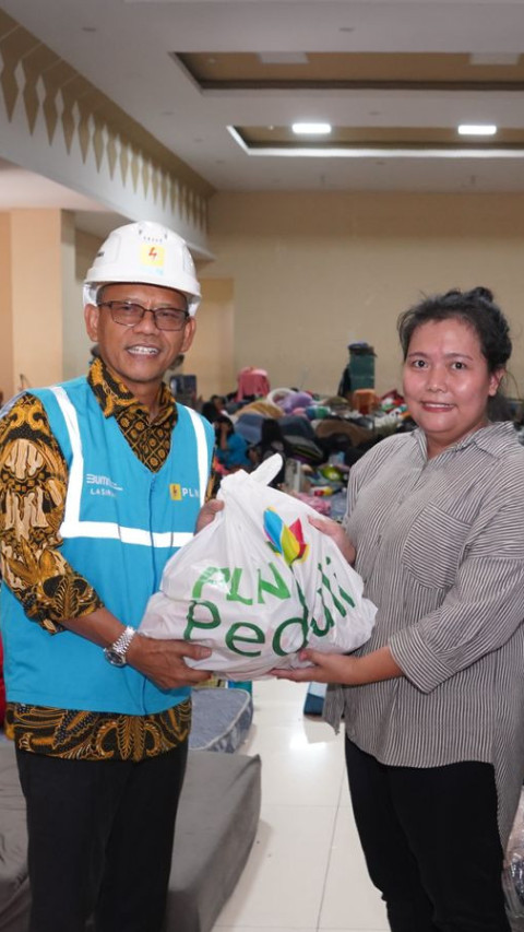 PLN UID Jakarta Salurkan 1.500 Paket Bantuan Untuk Korban Banjir